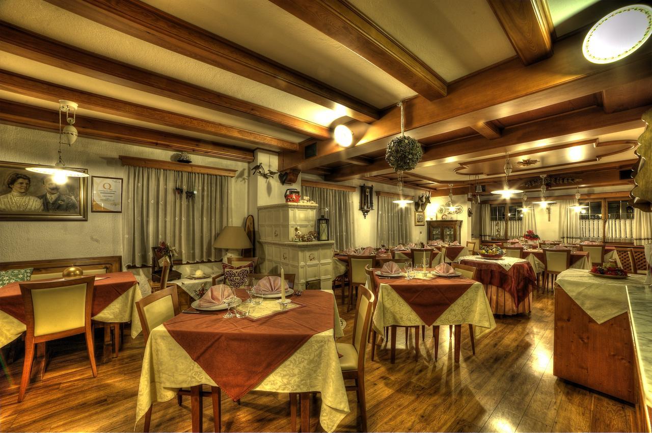 Albergo Venezia Sappada Buitenkant foto